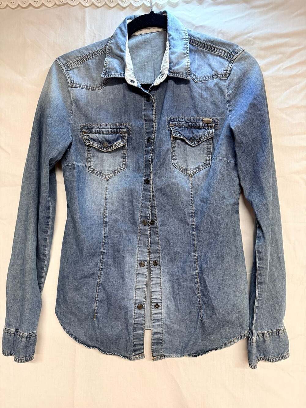 Sisley Womens Blue Denim Long Sleeve Western Snap Button Down Shirt